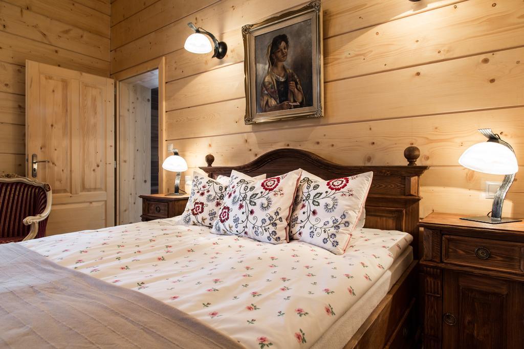 Willa Konstantynowka Zakopane Rom bilde